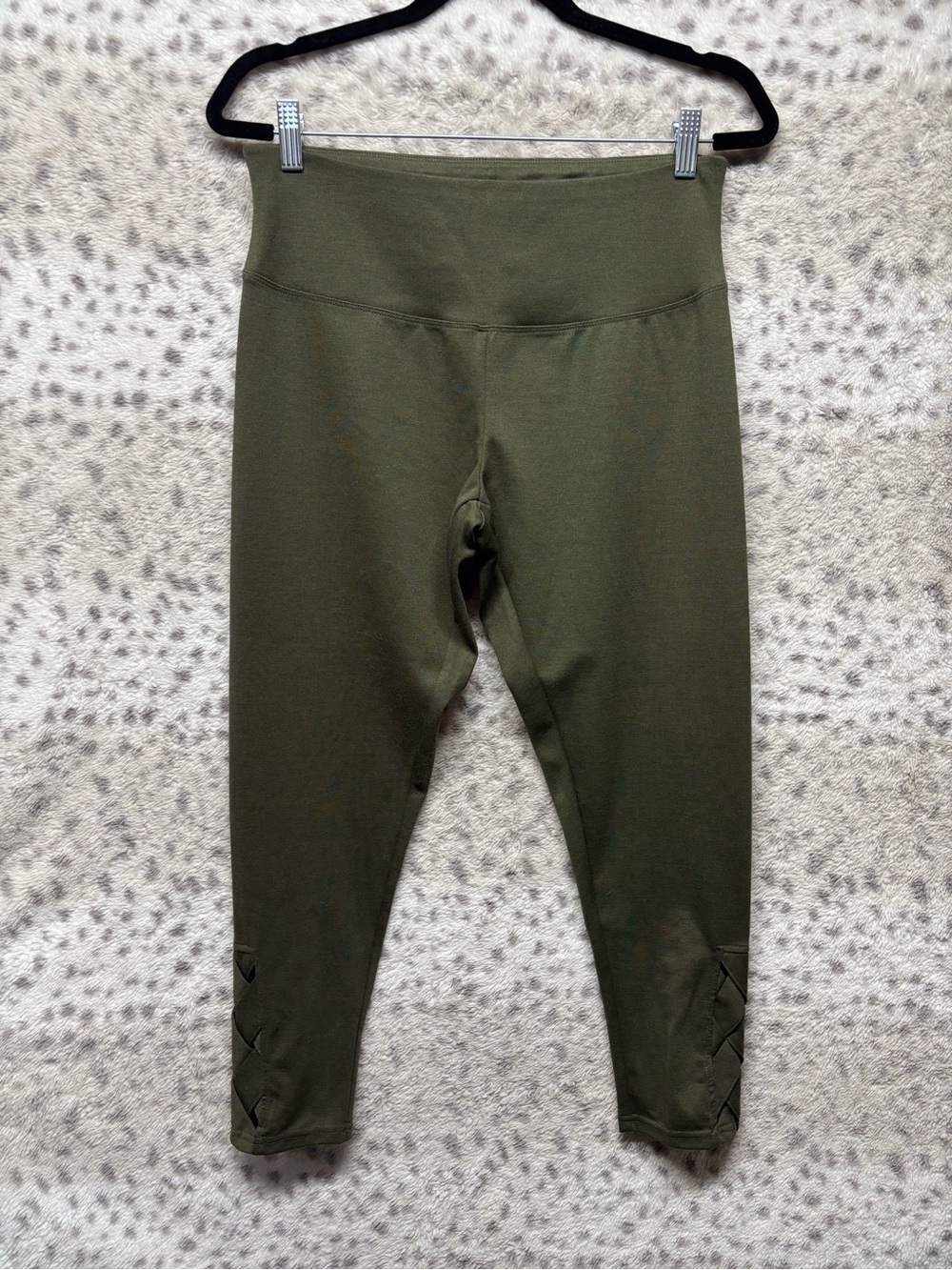 INC LATTICE DETAIL LEGGINGS